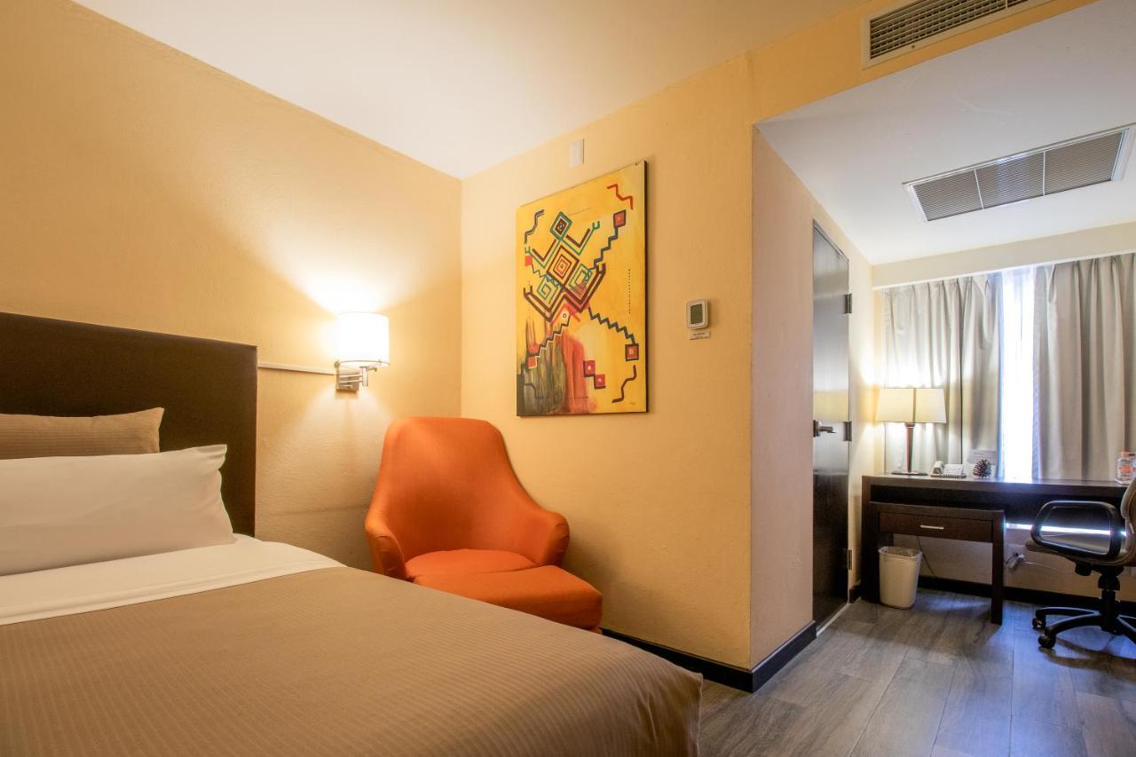 Hotel Rocaval San Cristóbal de Las Casas מראה חיצוני תמונה